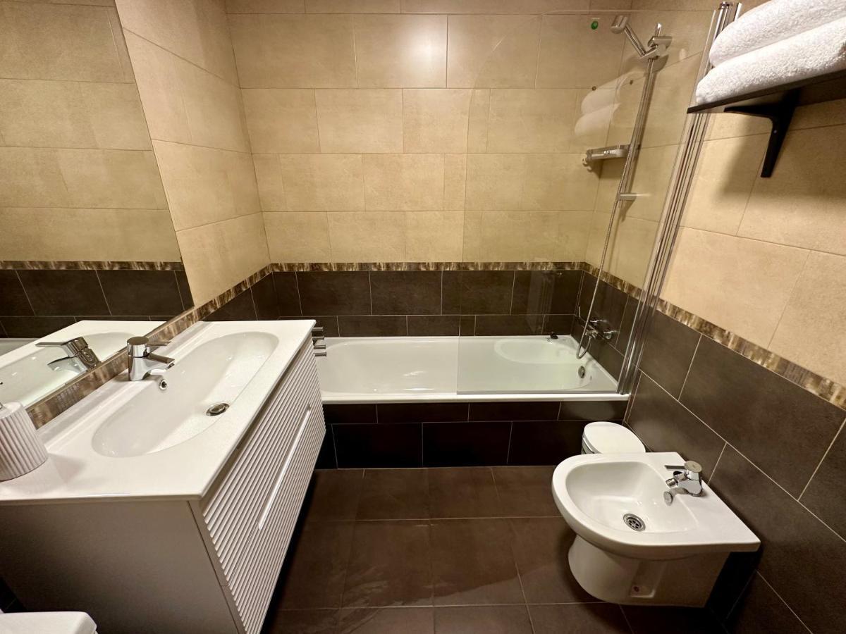 Apartamento Punto24 Caceres Bagian luar foto