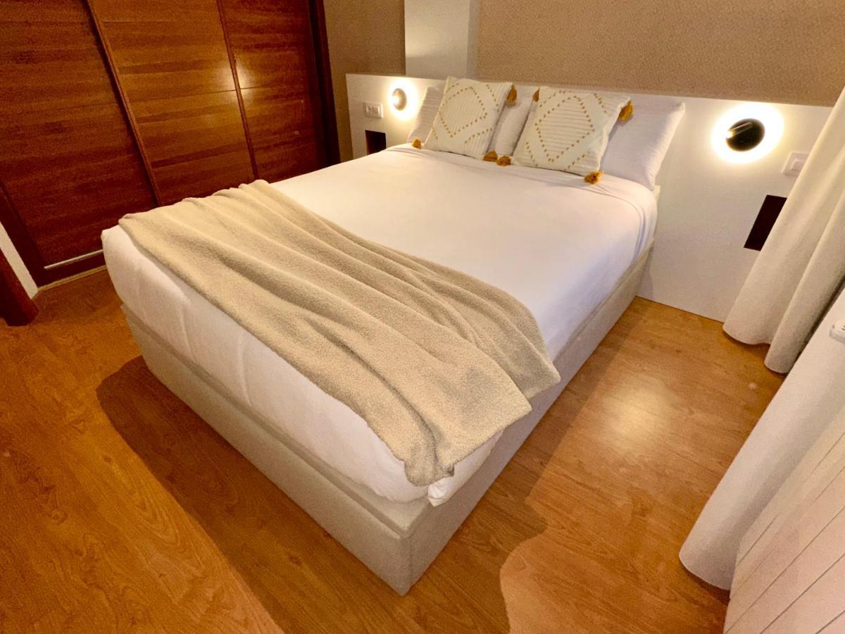 Apartamento Punto24 Caceres Bagian luar foto